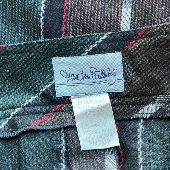 VINTAGE Plaid Wool Midi Skirt Pockets Preppy Classic Boho Vagabond Mixed Media